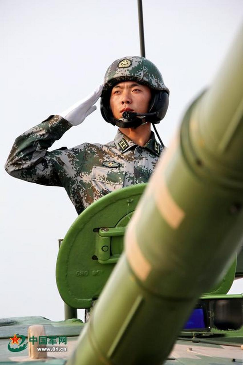 艰苦作战，球队赢得关键胜利